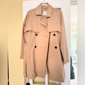 Abercrombie & Fitch Tan Double-Breasted Trench Coat